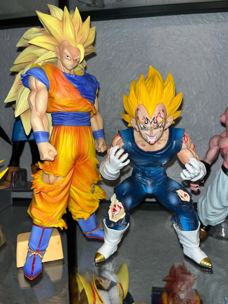 VEGETA DRAGON BALL Z GK 28CM